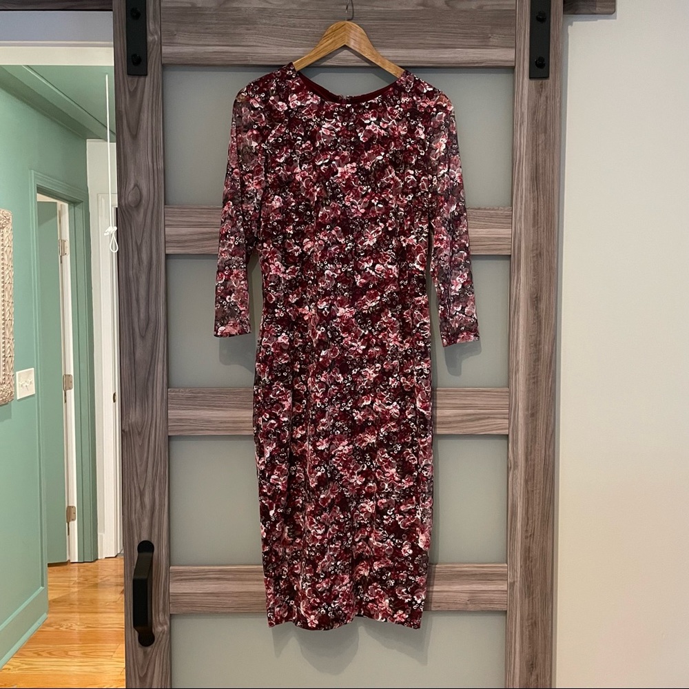 floral 3/4 sleeve bodycon Kensie dress